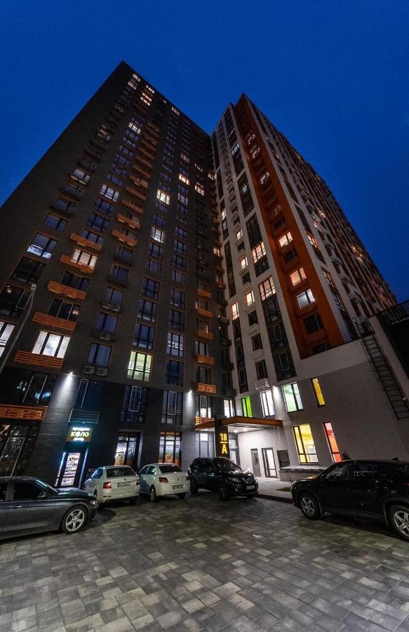 Новая Квартира С Авторским Ремонтом В Жк Seven Днепровская Набережная Киев Екстериор снимка